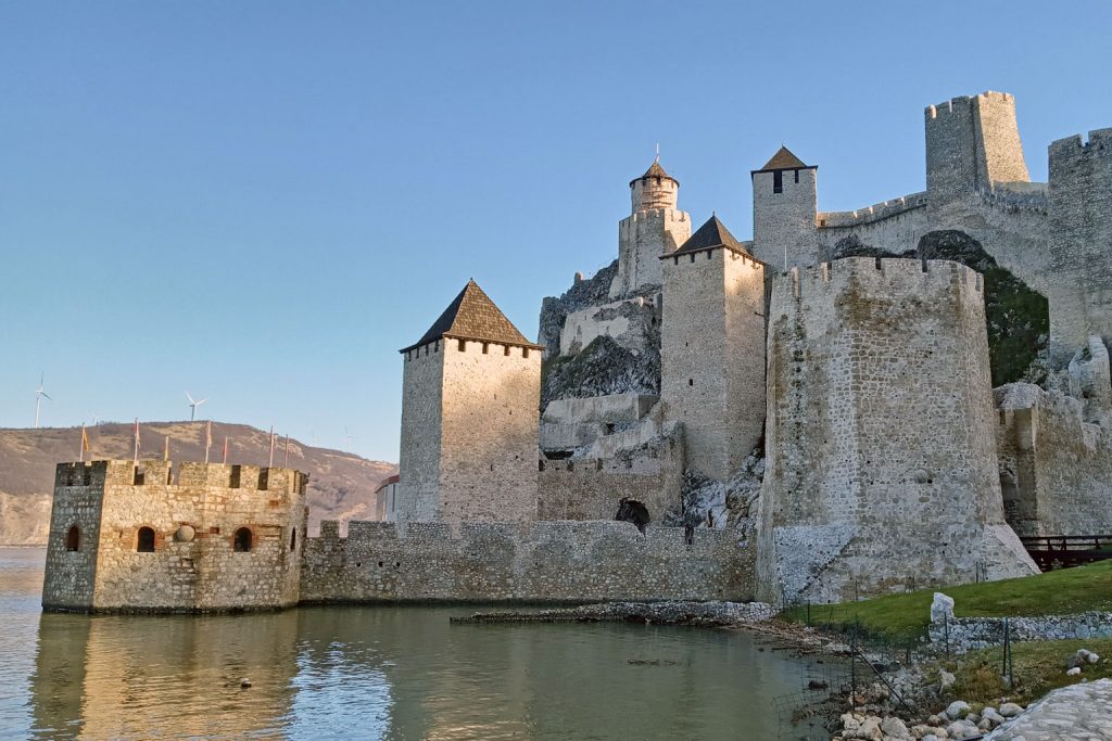 The-Golubac-Fortress-Serbia-TOur